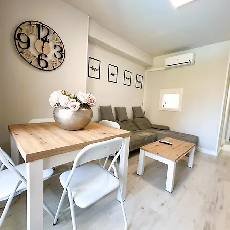 Estoril Luxury 11 Noches Minimo 貝尼多姆